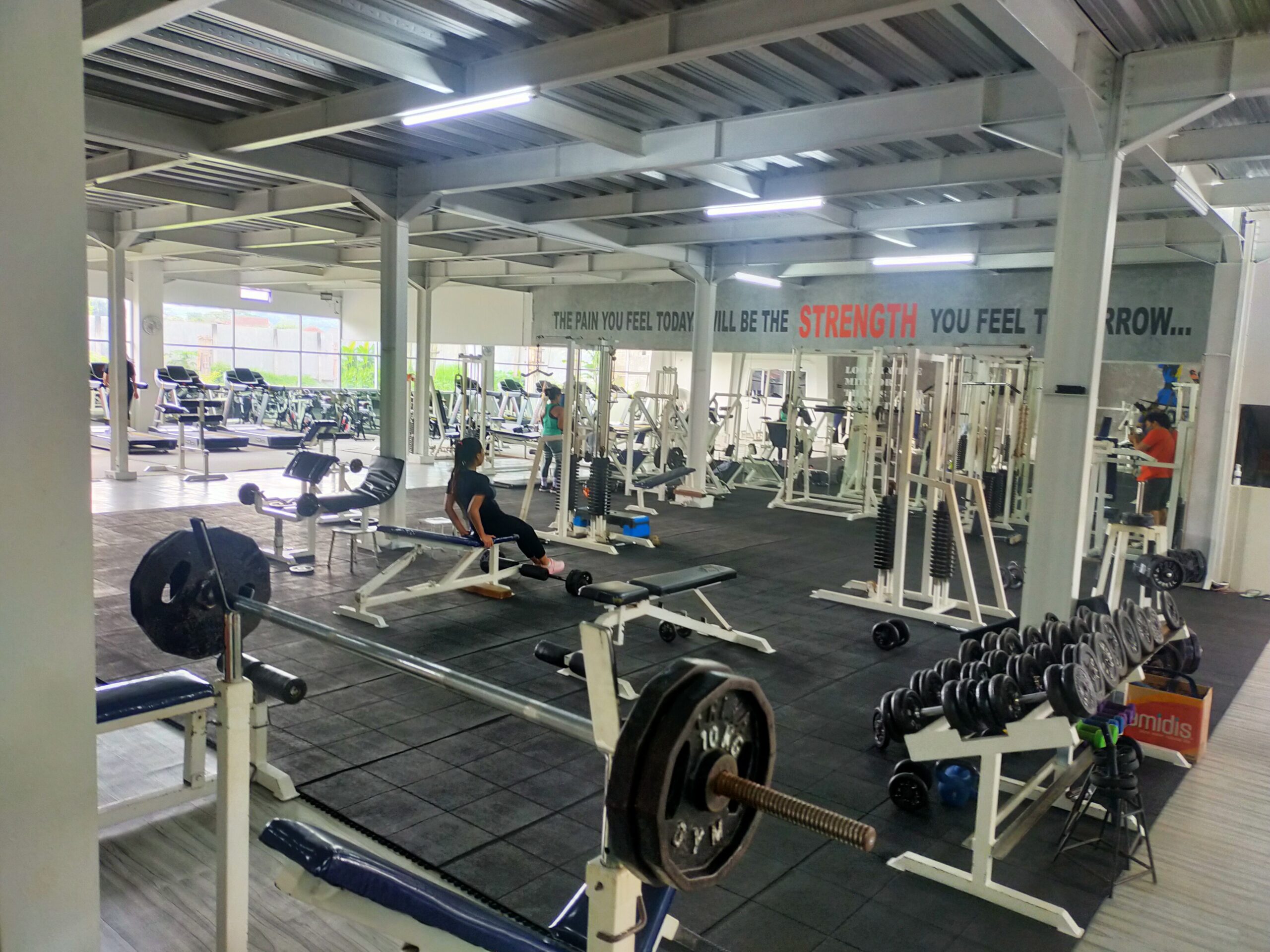 distributor-karpet-gym-terdekat